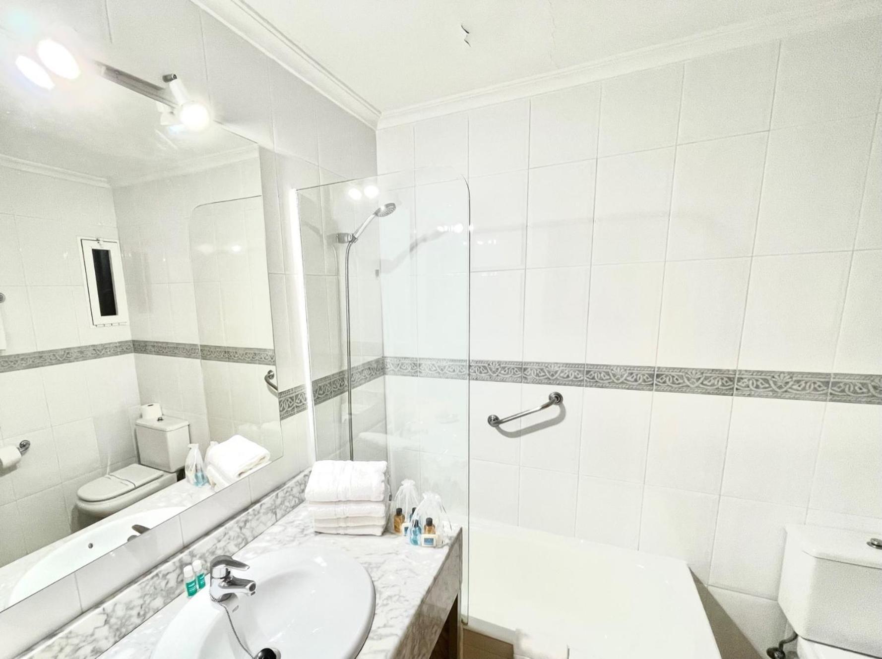 Apartamentos Ulia Benidorm Exteriér fotografie